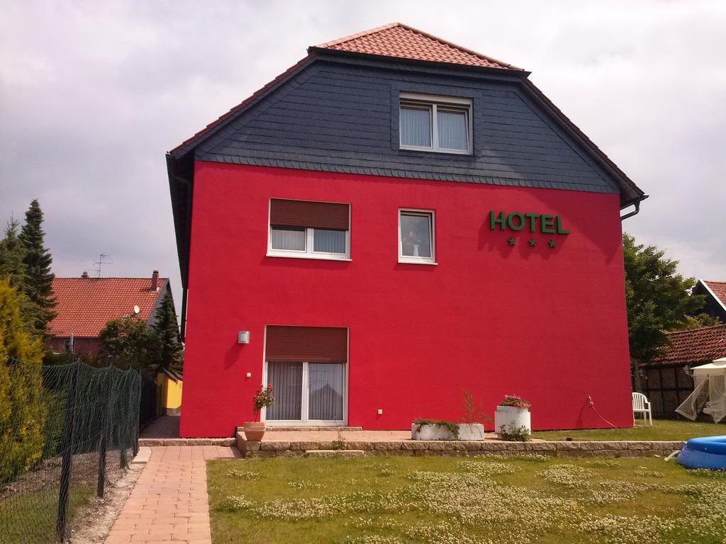 Landhotel Hamburger Hof Nettlingen Exterior foto